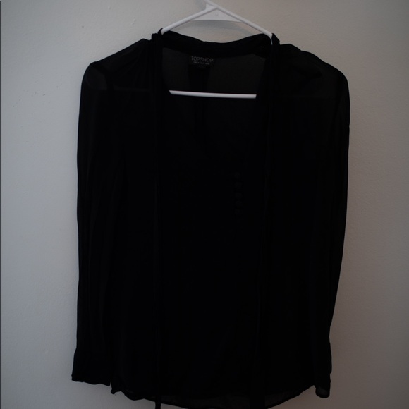 Long Sleeve Blouse - Picture 2 of 4